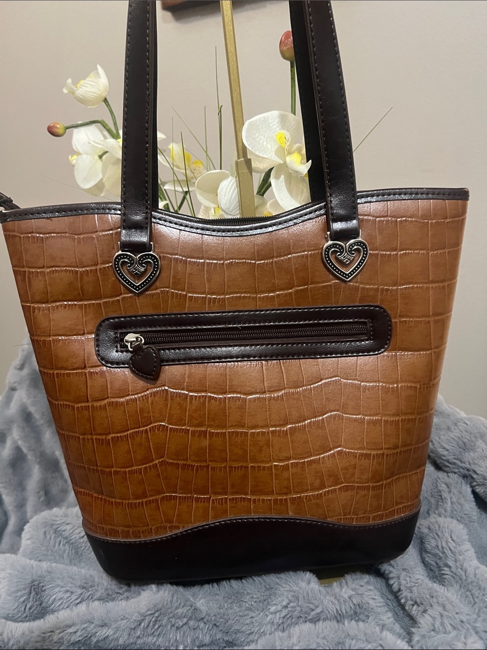 Brown Croc-Embossed Tote Bag with Heart Accent - Picture 3 of 6